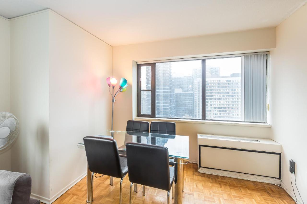 Apartmán Toronto Furnished Living-Gerard Exteriér fotografie