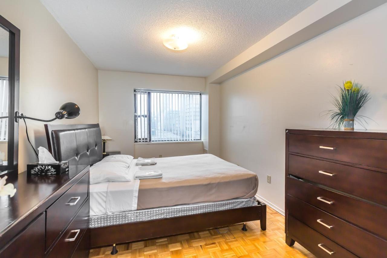 Apartmán Toronto Furnished Living-Gerard Exteriér fotografie