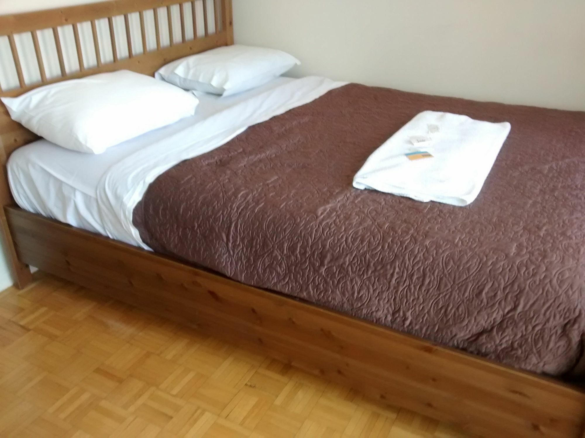 Apartmán Toronto Furnished Living-Gerard Exteriér fotografie